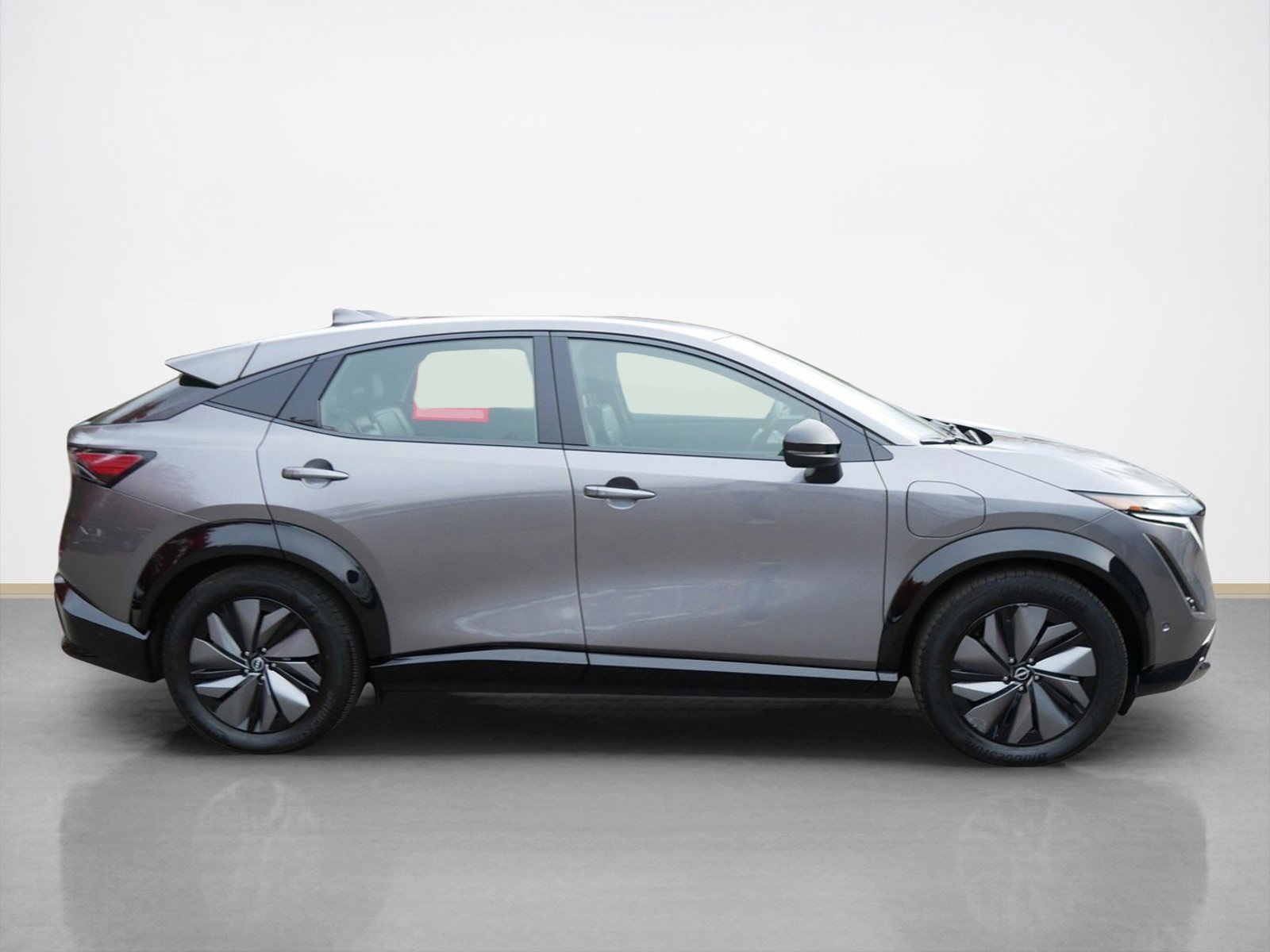 Certified 2024 Nissan ARIYA Platinum+ with VIN JN1DF0CD5RM734608 for sale in Maplewood, MN