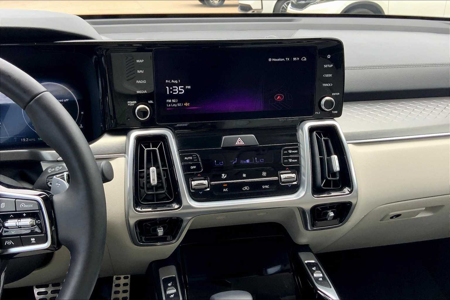 2023 Kia Sorento SX Prestige photo 10