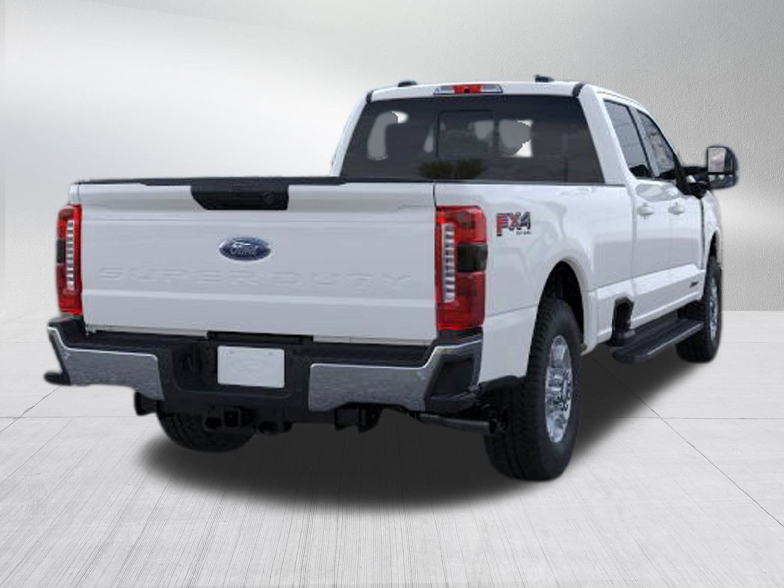 2026 Ford F-350 XLT photo 8