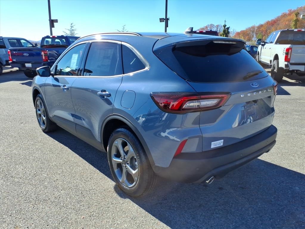 2026 Ford Escape ST-Line Select photo 3
