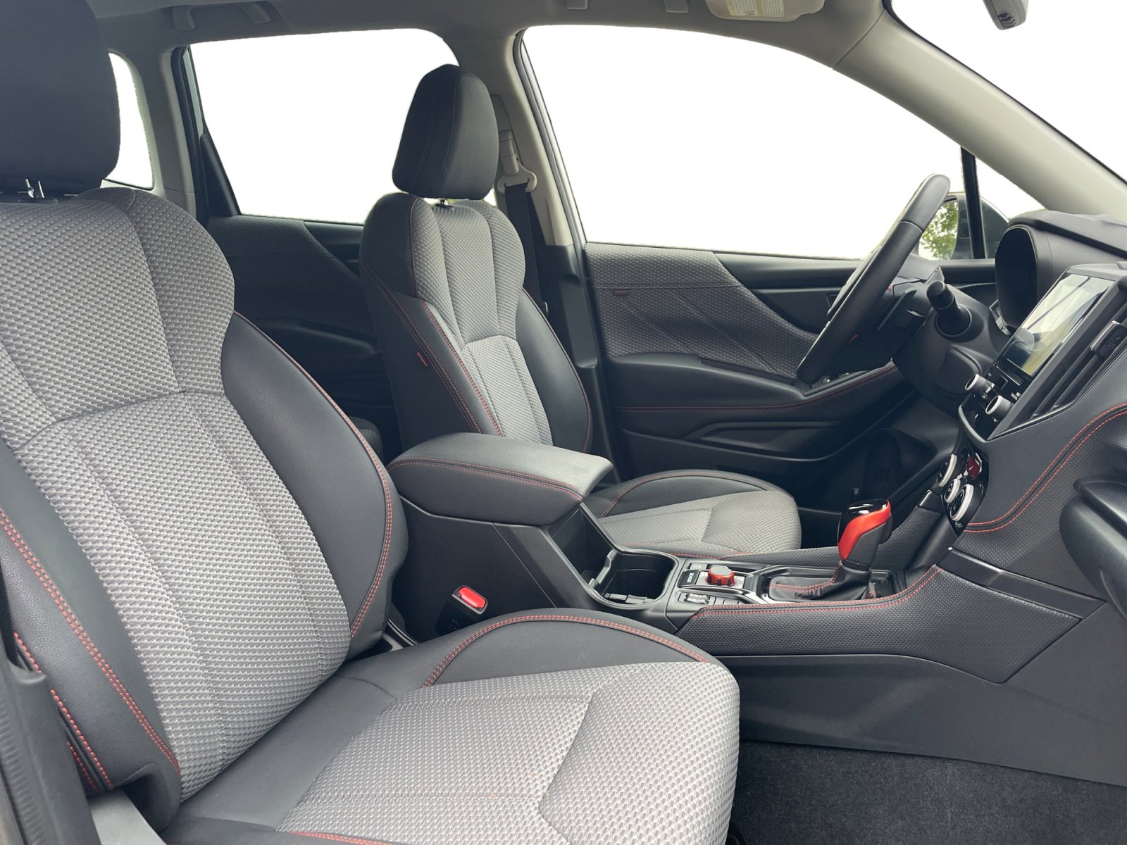 Used 2022 Subaru Forester Sport with VIN JF2SKAJC4NH487831 for sale in Kansas City