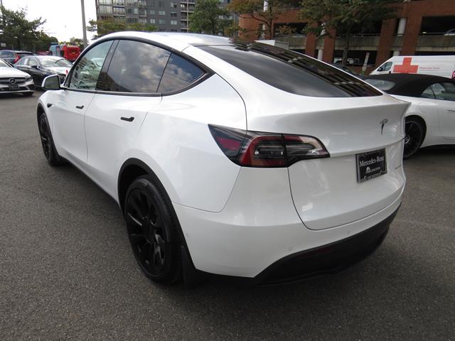 Used 2022 Tesla Model Y Long Range with VIN 7SAYGDEE4NF368462 for sale in Arlington, VA
