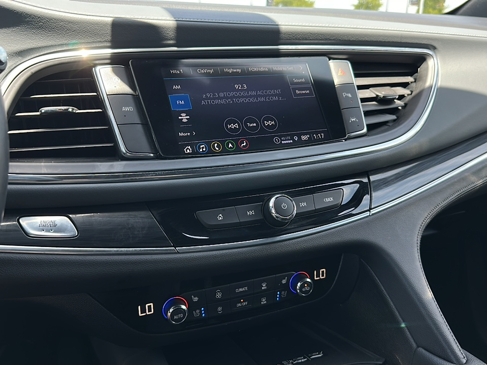 2024 Buick Enclave Premium photo 18