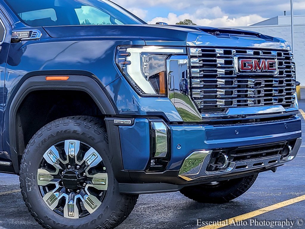 2026 Gmc Sierra 2500 HD Denali photo 2