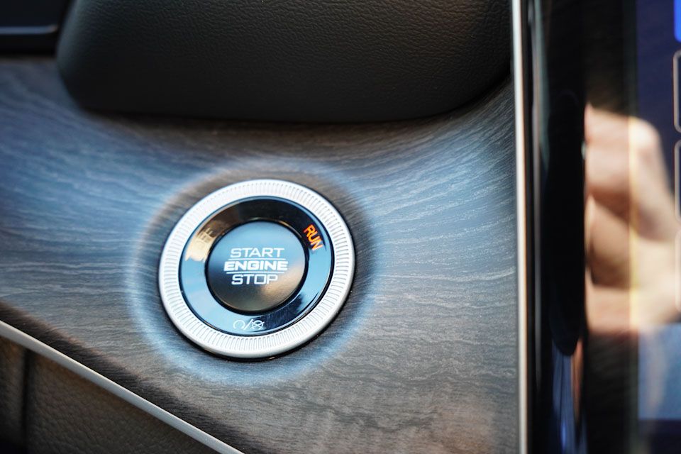 2025 Jeep Grand Cherokee Limited photo 28
