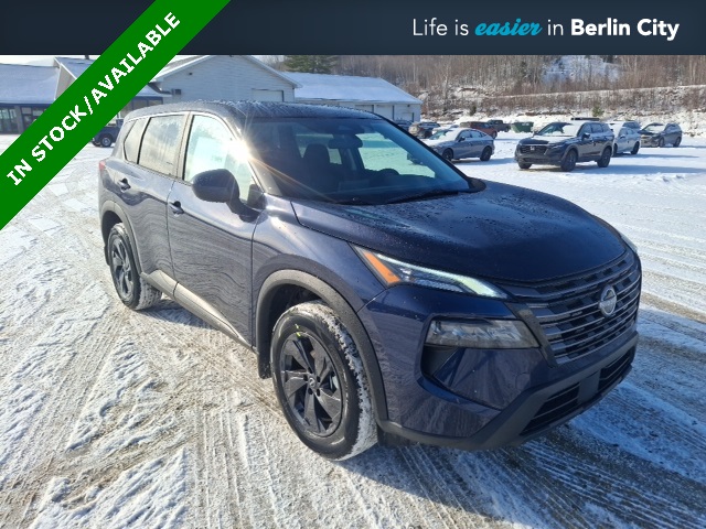 2026 Nissan Rogue SV's photo