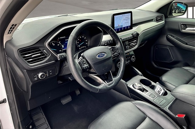 2021 Ford Escape Hybrid SEL photo 12