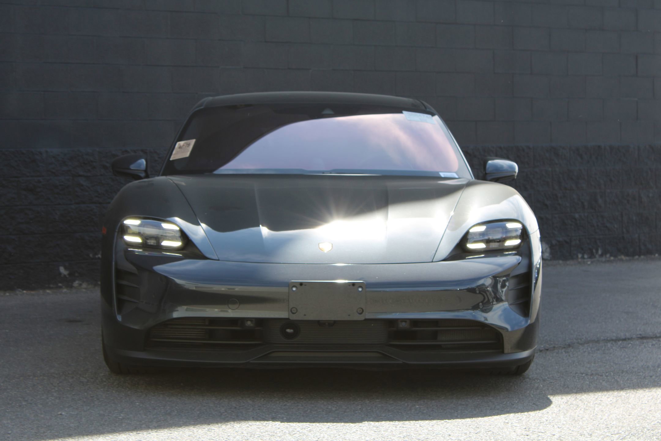 2022 Porsche Taycan GTS photo 6