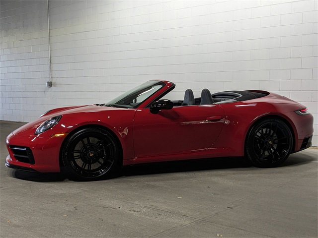 2024 Porsche 911 4S 4 GTS Cabriolet photo 2