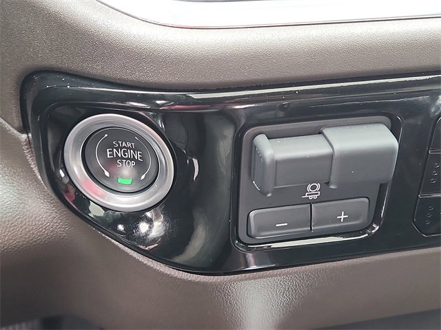 2025 Gmc Sierra 1500 SLT photo 30
