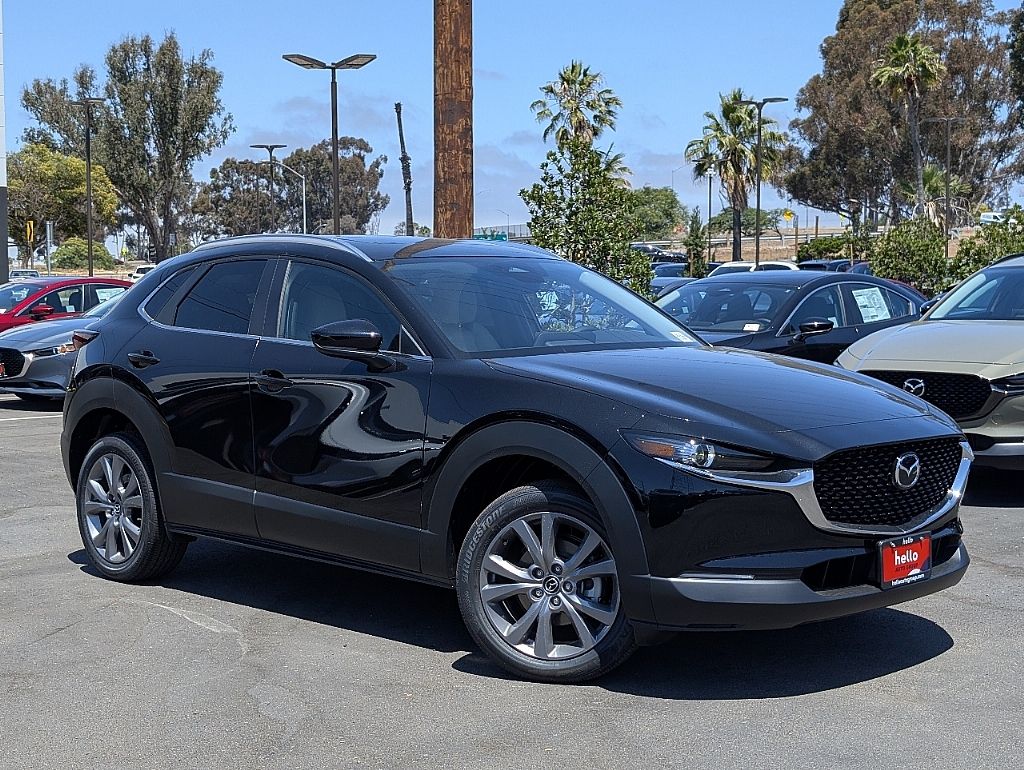 2025 Mazda CX-30 2.5 S Preferred photo 2