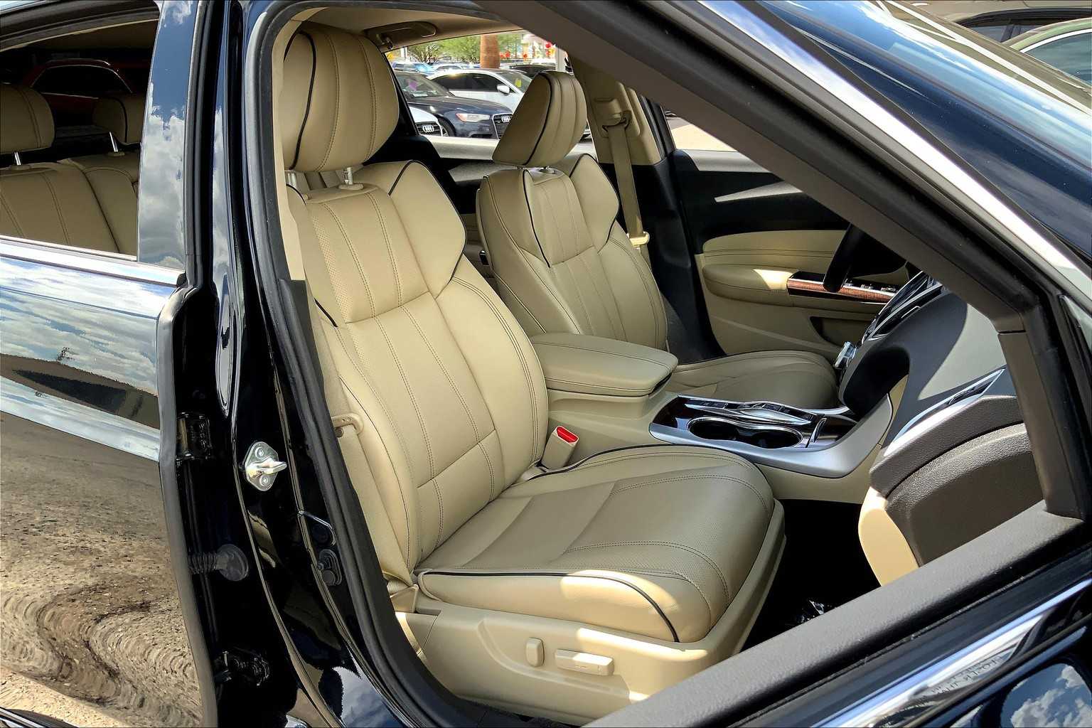 2020 Acura TLX Technology photo 8