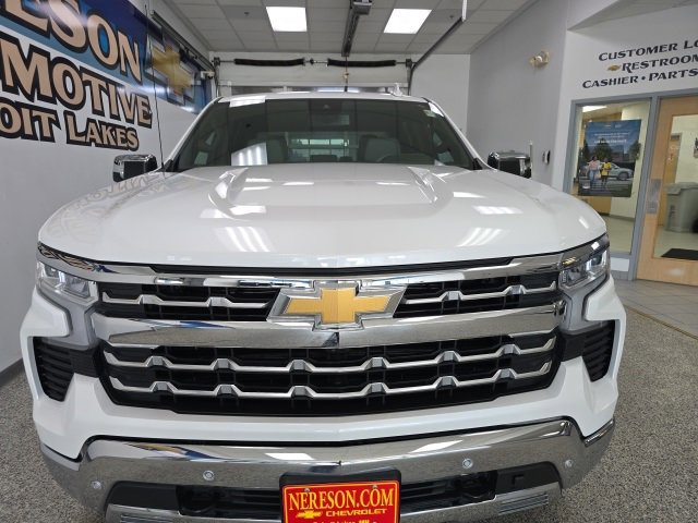 Used 2024 Chevrolet Silverado 1500 LTZ with VIN 1GCUDGED1RZ295077 for sale in Detroit Lakes, Minnesota