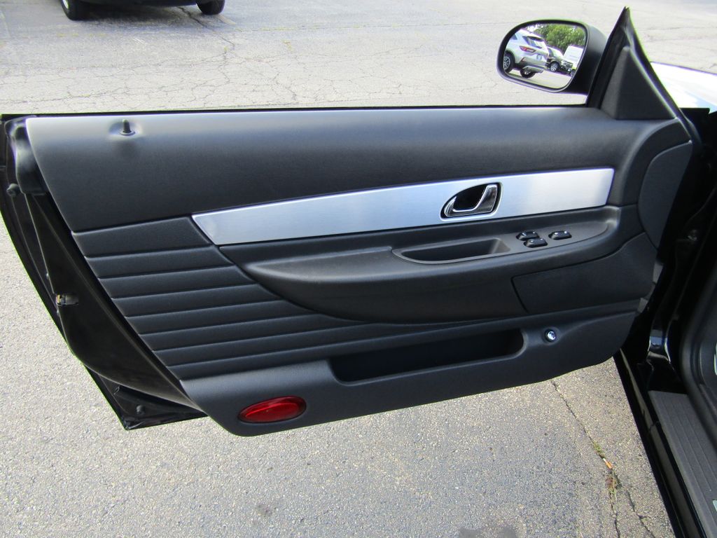 2002 Ford Thunderbird Base photo 23