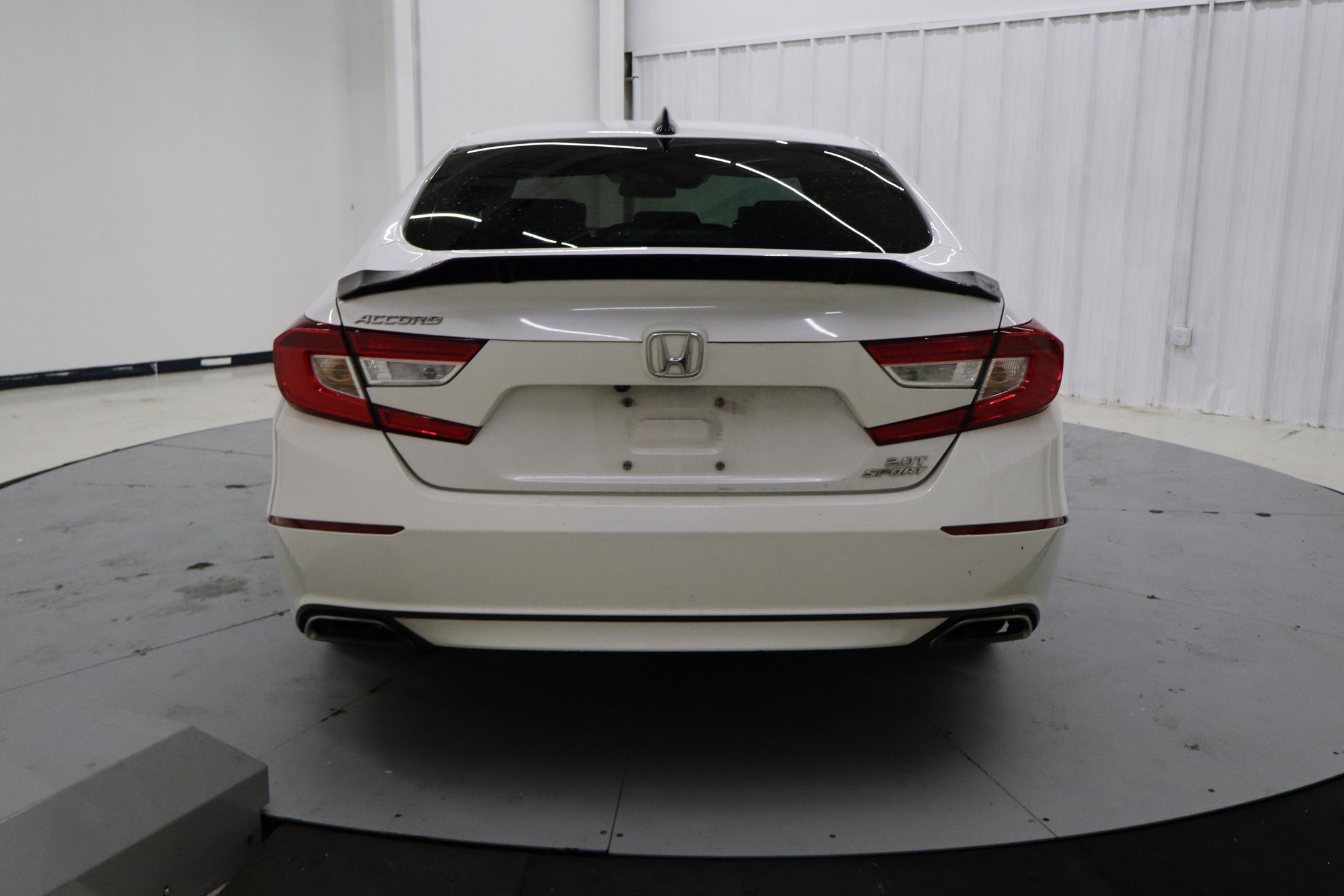 2022 Honda Accord Sport 2.0T photo 3