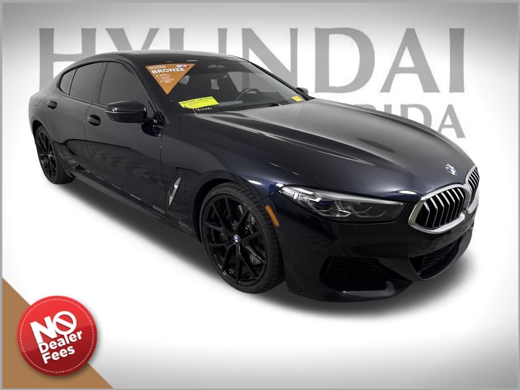 2022 BMW 8 Series 840i's photo