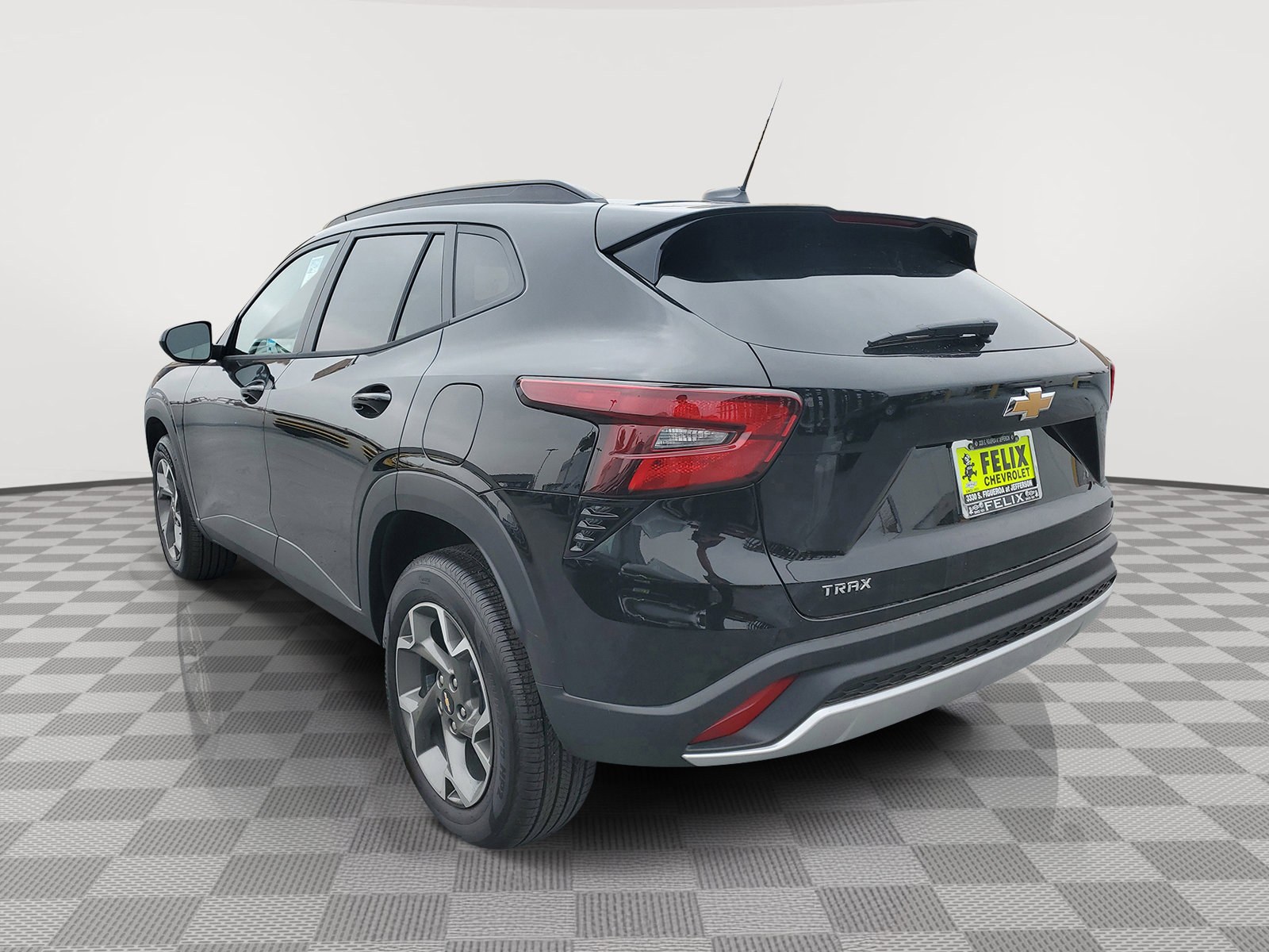 2026 Chevrolet Trax LT photo 3