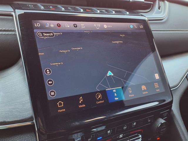 2023 Jeep Grand Cherokee Overland photo 10