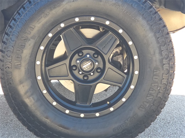 2021 Jeep Wrangler Unlimited Willys photo 9