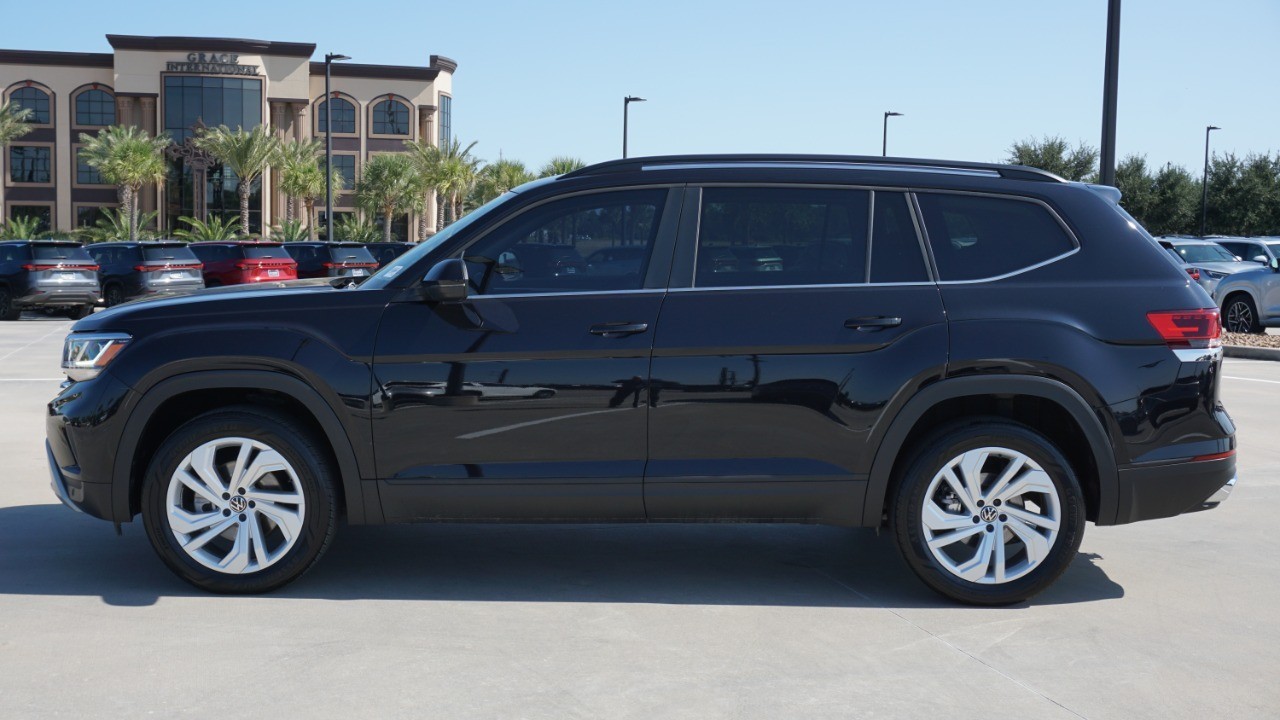 2023 Volkswagen Atlas V6 SE Technology photo 2