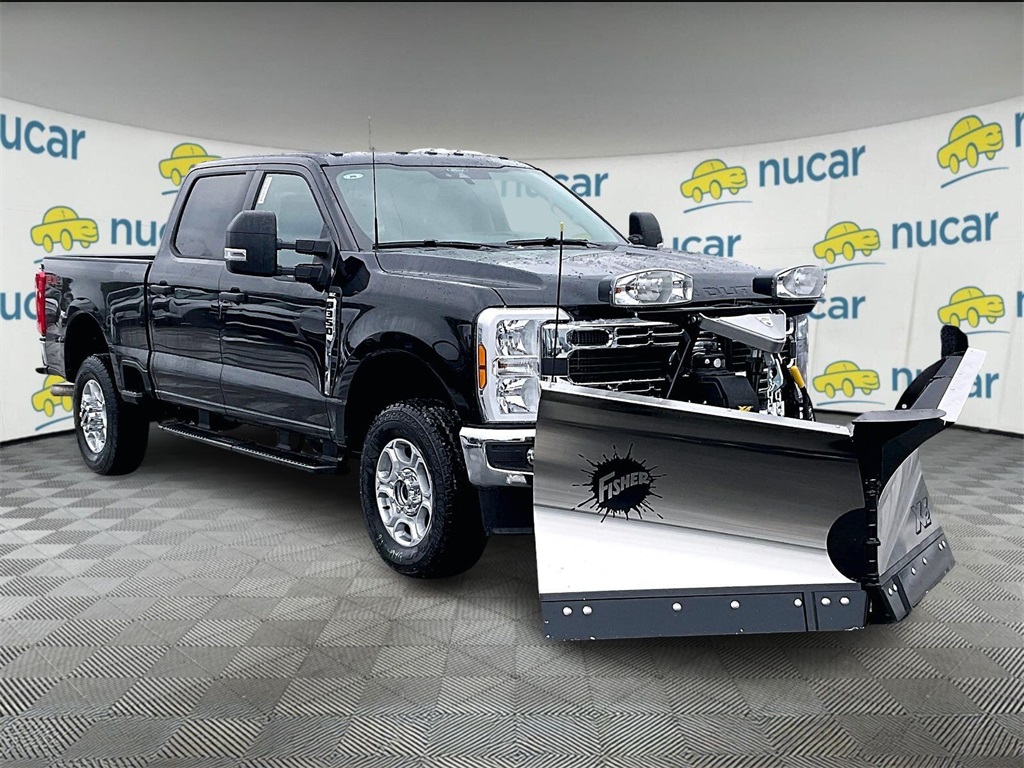 2026 Ford F-350 Super Duty XLT's photo