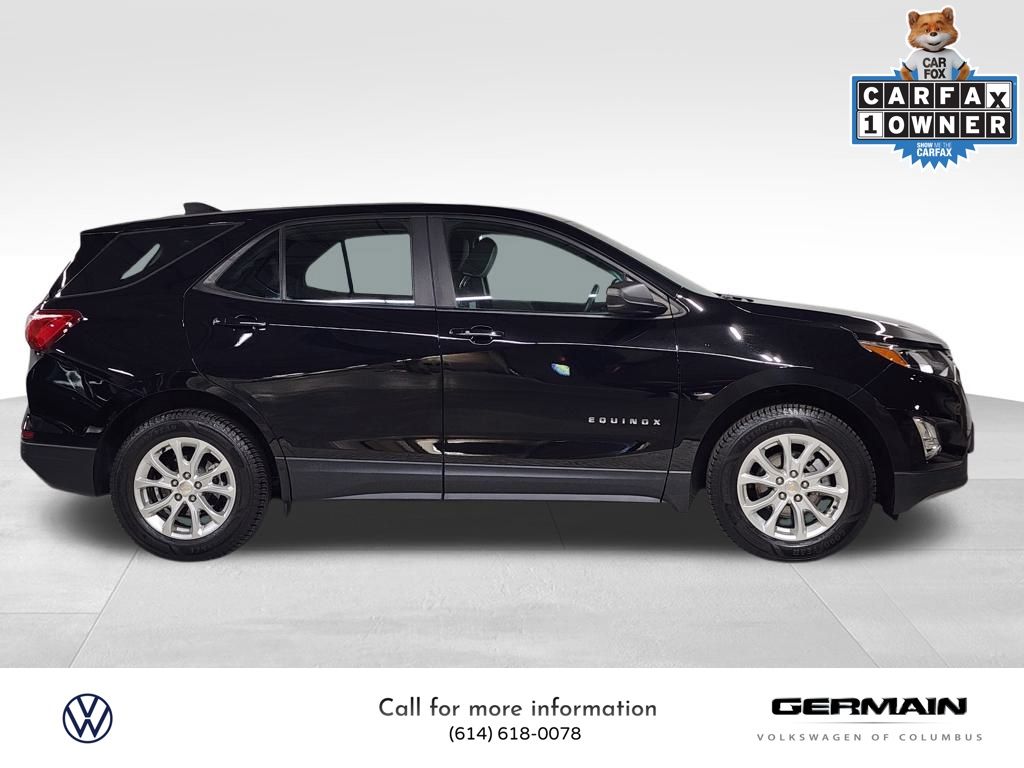 2021 Chevrolet Equinox LS photo 2