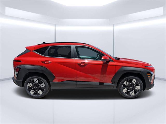 2025 Hyundai Kona SEL photo 2