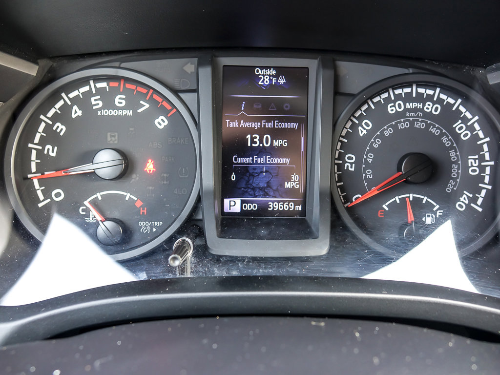 2022 TOYOTA TACOMA - Image 12