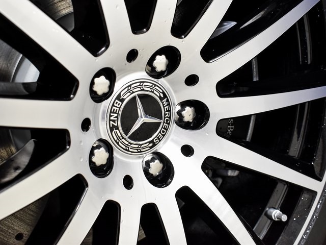 2026 Mercedes Benz GLS 450 4MATIC photo 7