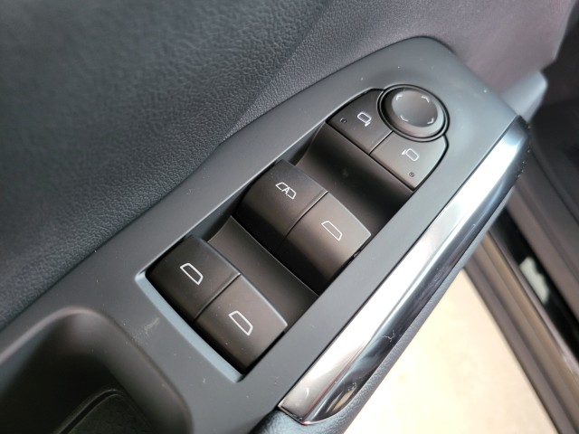 2025 Chevrolet Traverse photo 20