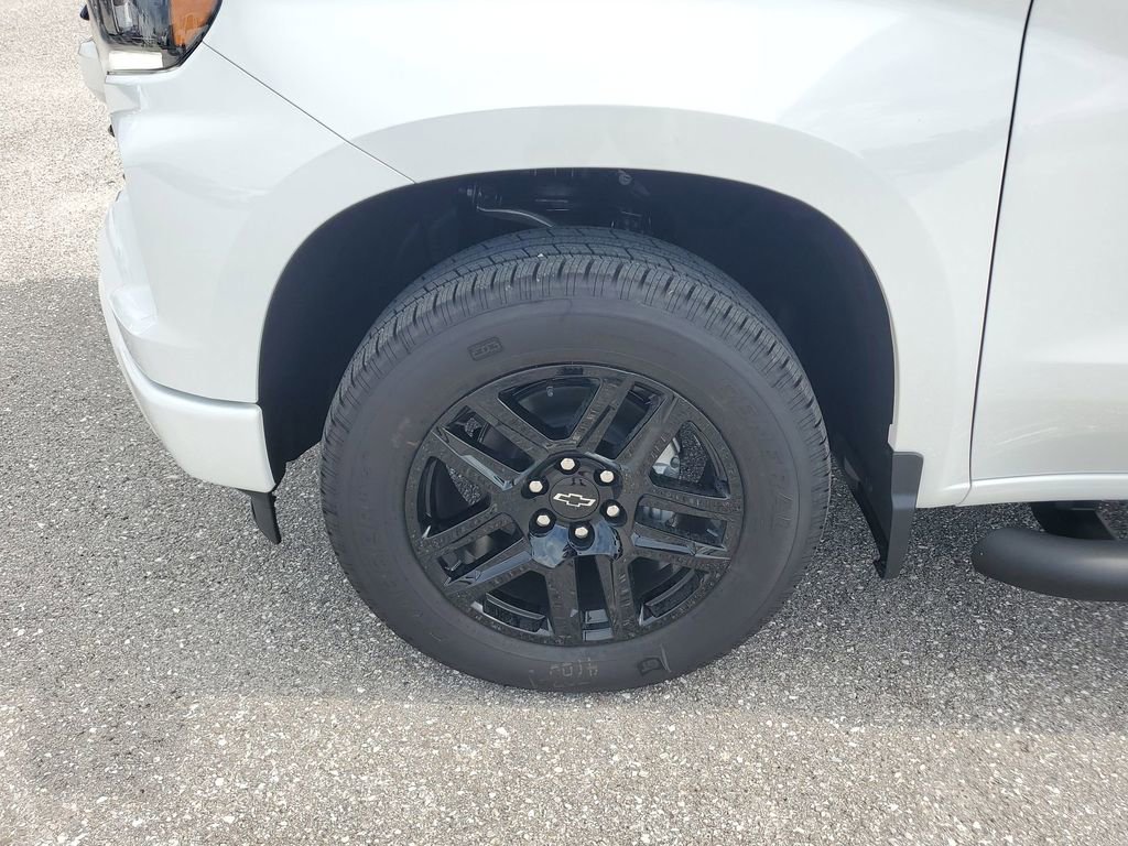 2026 Chevrolet Silverado 1500 RST photo 17