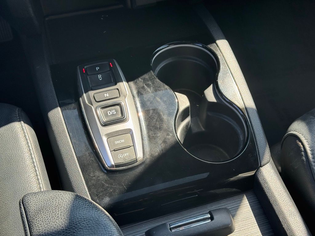 2019 Honda Pilot Touring photo 15