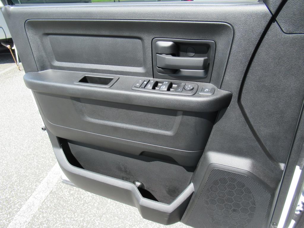 2024 Ram 2500 Tradesman photo 23