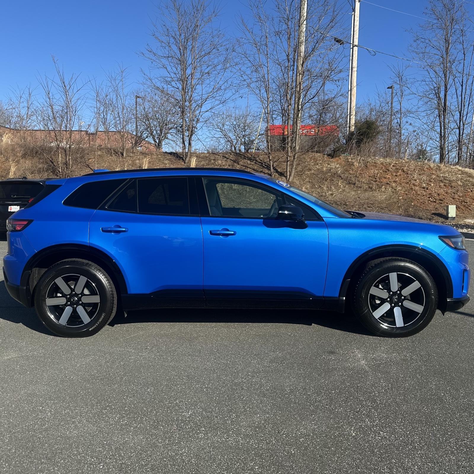 2024 Honda Prologue Touring photo 6