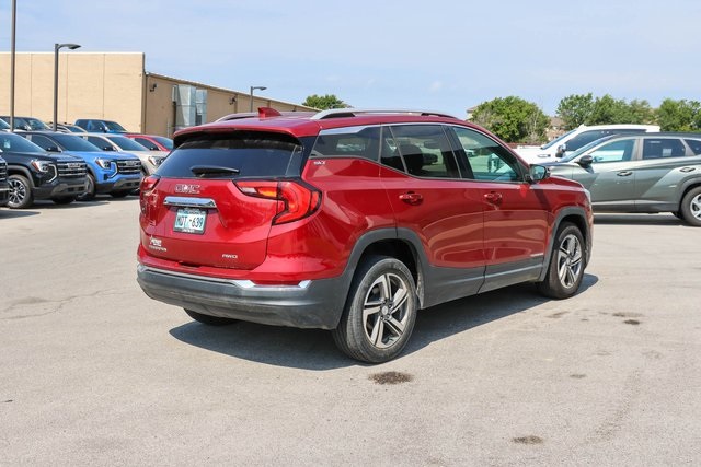 Used 2018 Red GMC Denali image 3