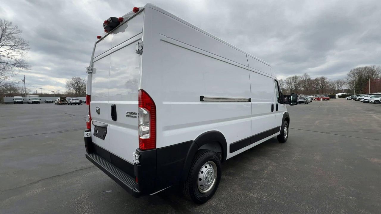 2023 Ram ProMaster 2500 photo 6