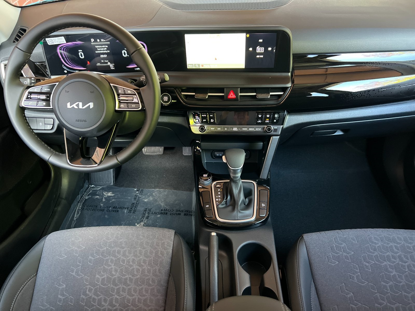 2025 Kia Seltos S photo 12