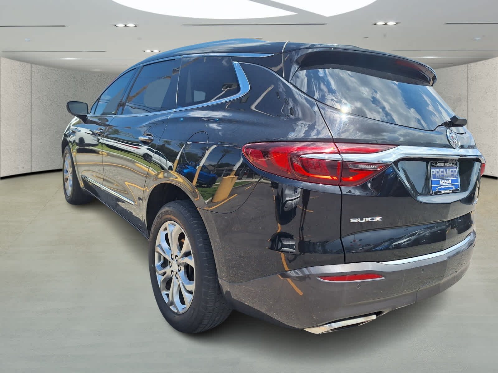 2018 Buick Enclave Avenir photo 3