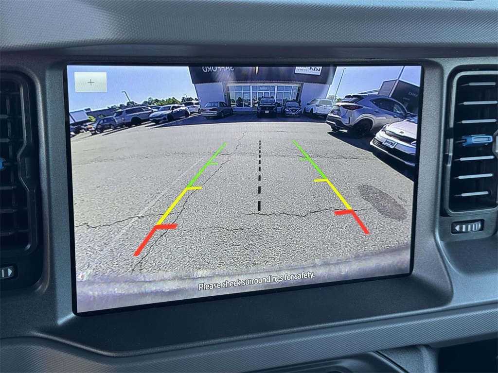 2024 Ford Bronco Black Diamond photo 4