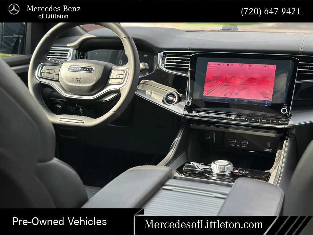 2023 Jeep Wagoneer Series II photo 20