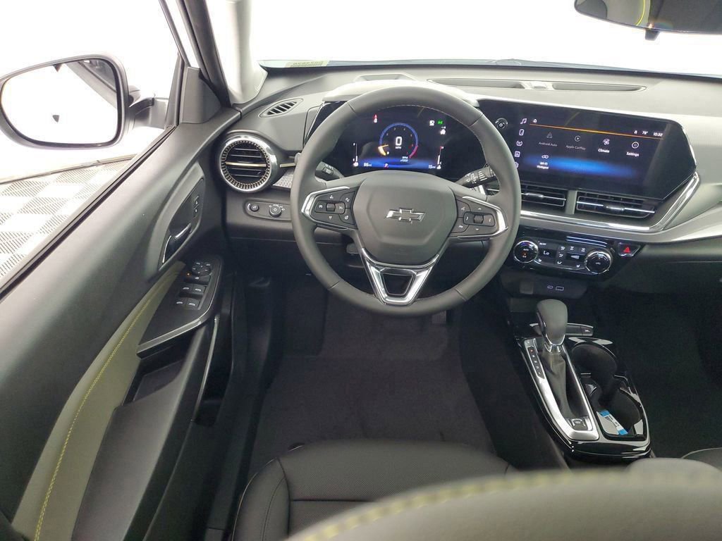 2025 Chevrolet Trax ACTIV photo 12