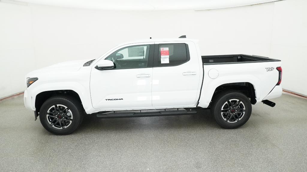 2025 Toyota Tacoma TRD Sport Double Cab photo 10