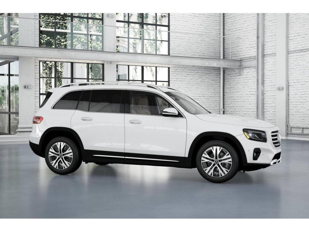 2024 Mercedes Benz GLB 250 photo 13
