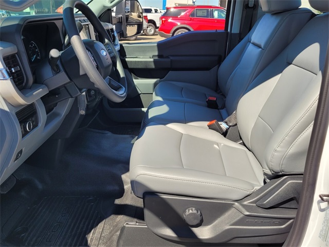 2024 Ford F-350 XL photo 5