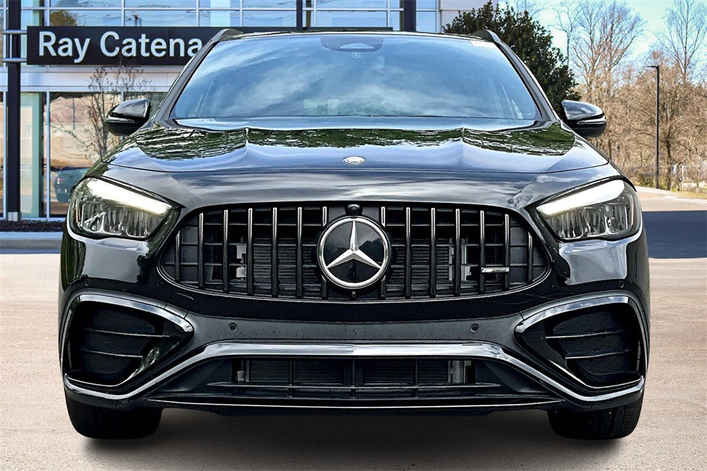 2024 Mercedes Benz GLA 35 AMG 4MATIC photo 3