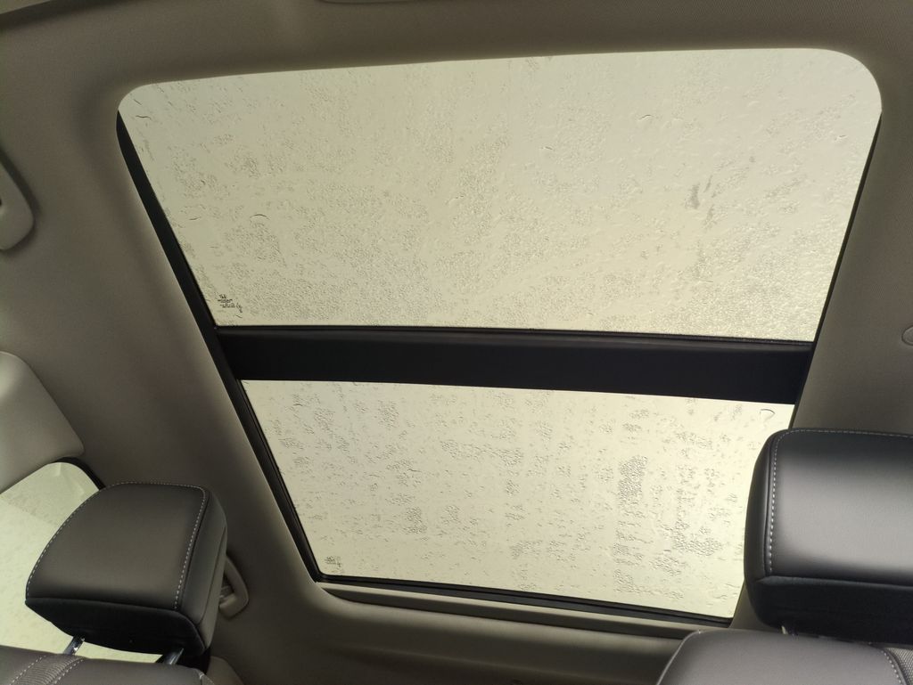2025 Honda Pilot Touring photo 19