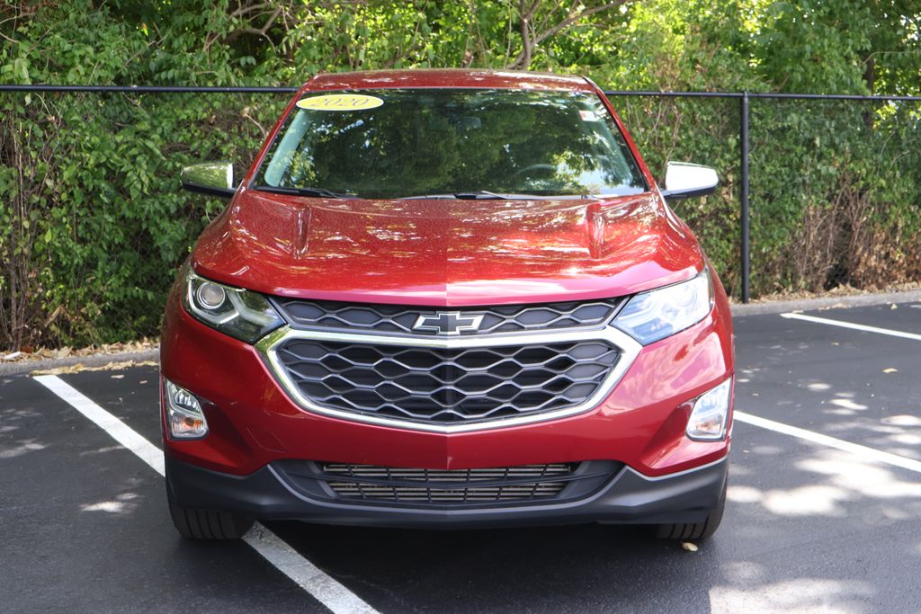 2020 Chevrolet Equinox LT photo 2