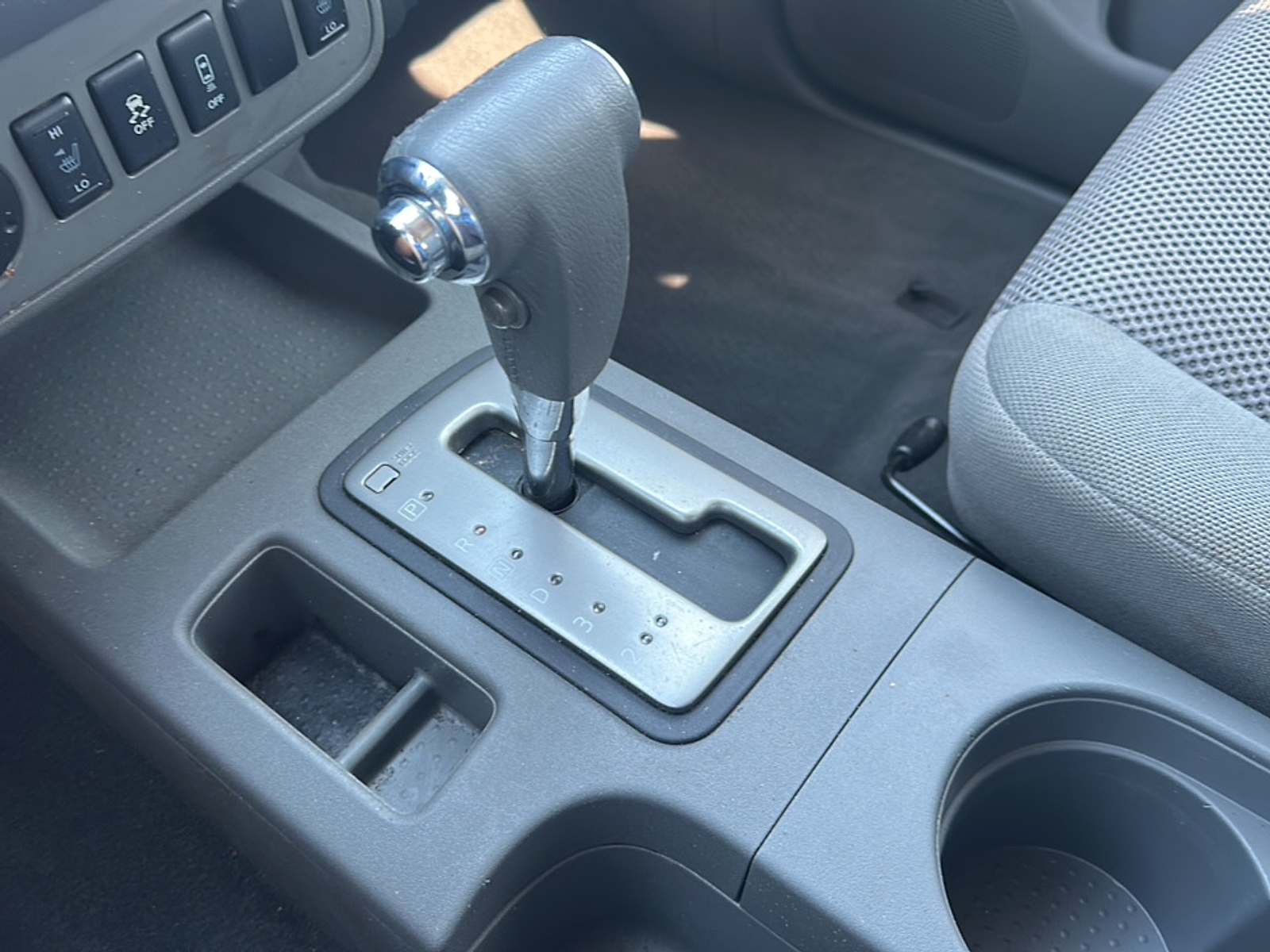 2019 Nissan Frontier SV photo 10