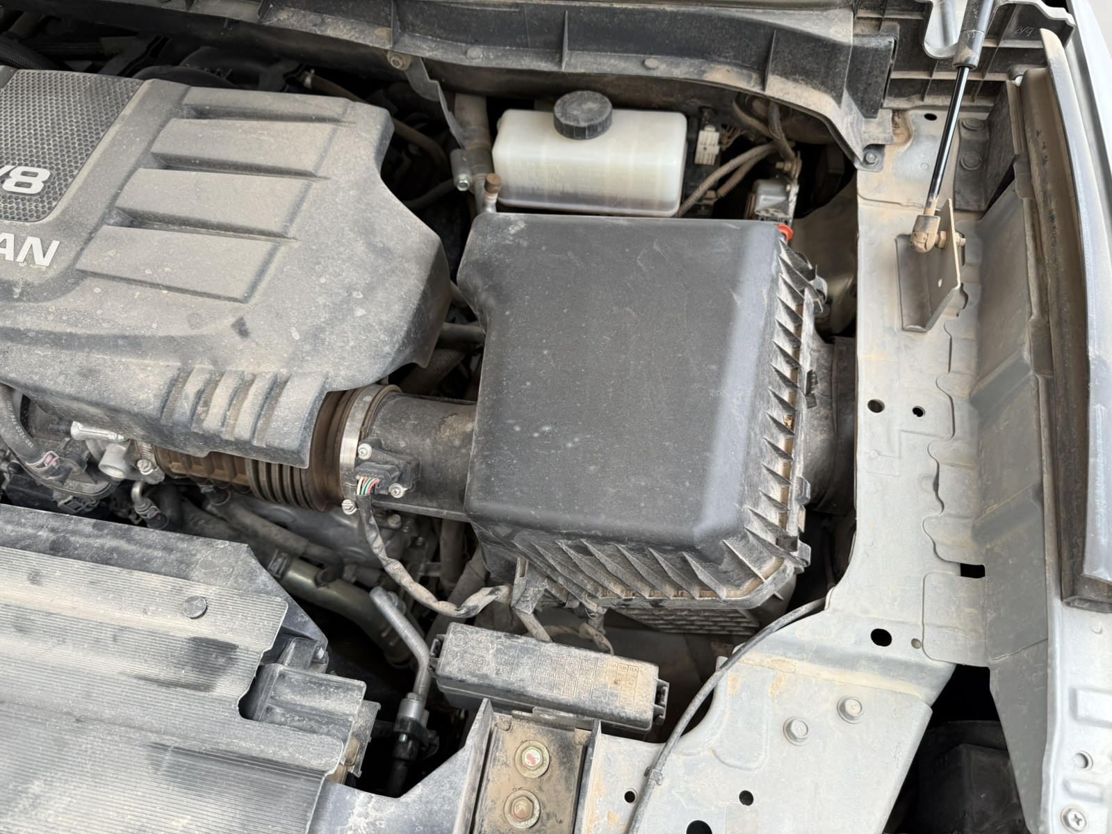 Used 2017 SILVER Nissan PRO-4X image 19