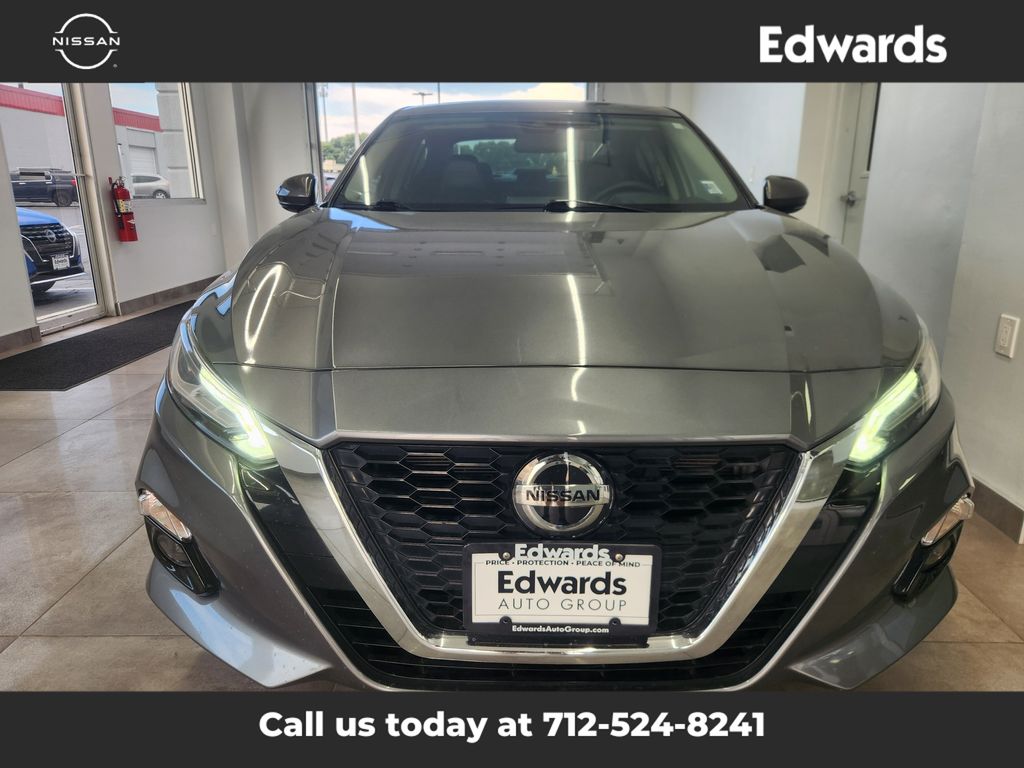 2022 Nissan Altima 2.5 SL photo 3